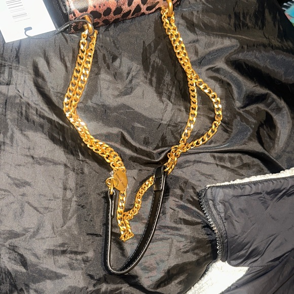 Steve Madden Leopard Mini Bag with Gold Chain - Picture 4 of 12